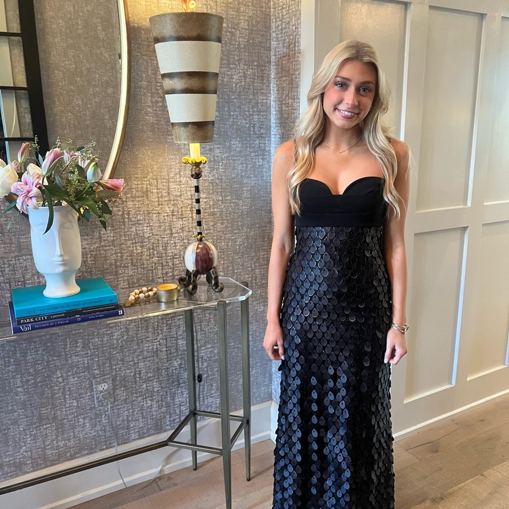Elegant Black Strapless Gown